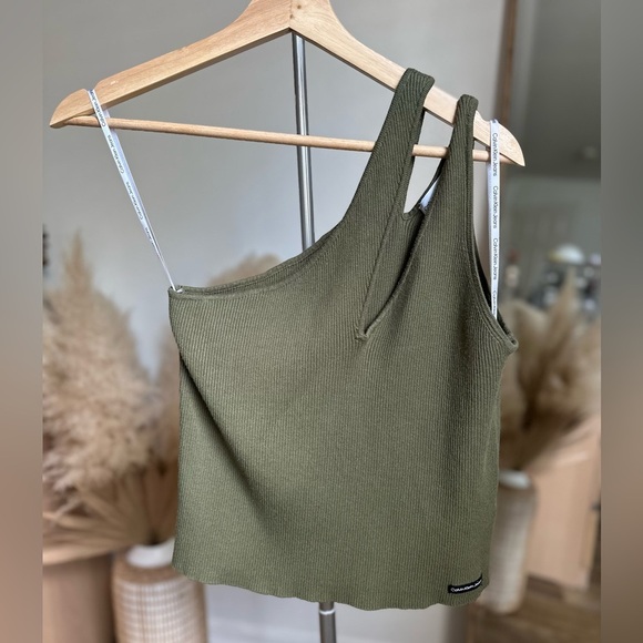 Calvin Klein Olive Green Women's Asymmetrical Top - Picture 3 of 4